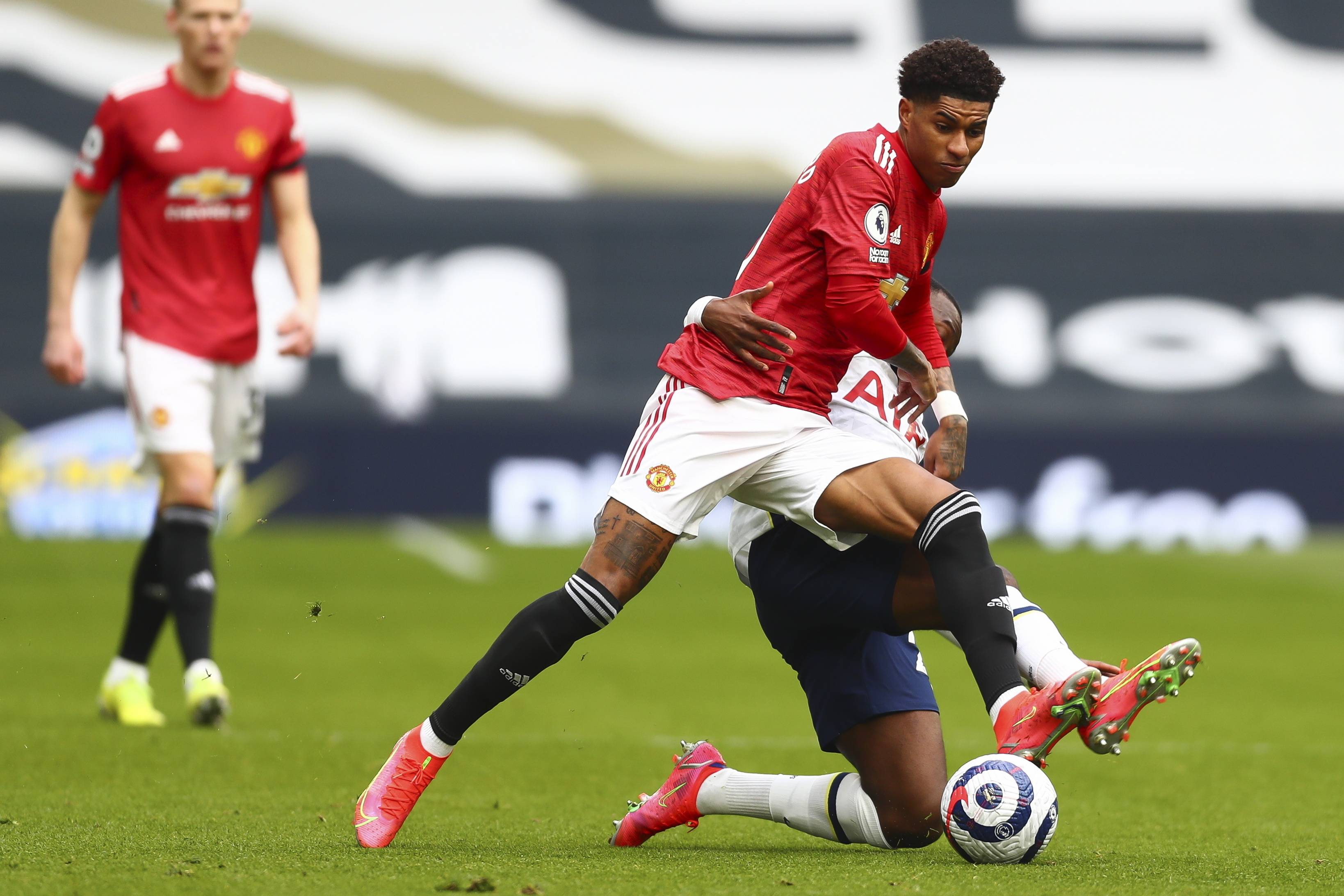 不断提高 不断提高