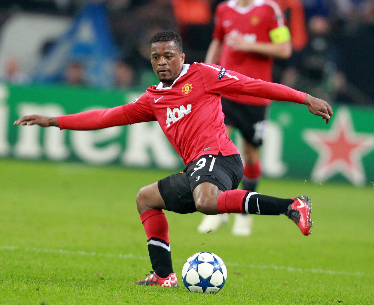 许多球员和 许多球员和